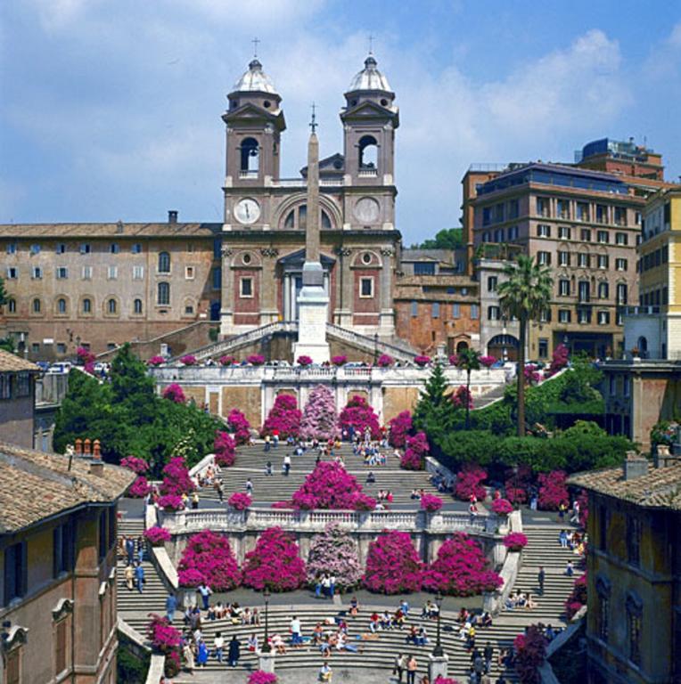 Relais Baroque Hotel Rome Exterior photo